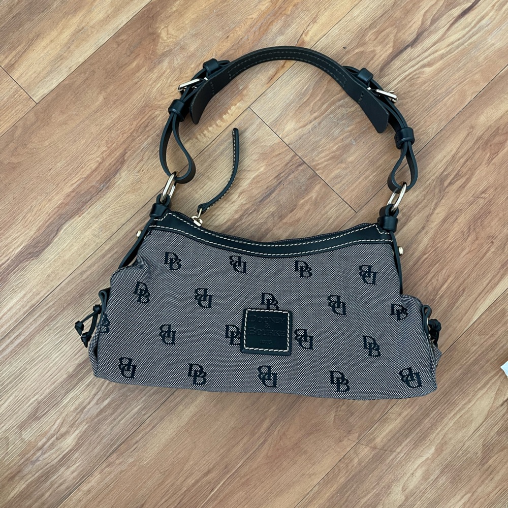 Dooney & Bourke Black & Gray Signature Monogram Hobo Shoulder Handbag